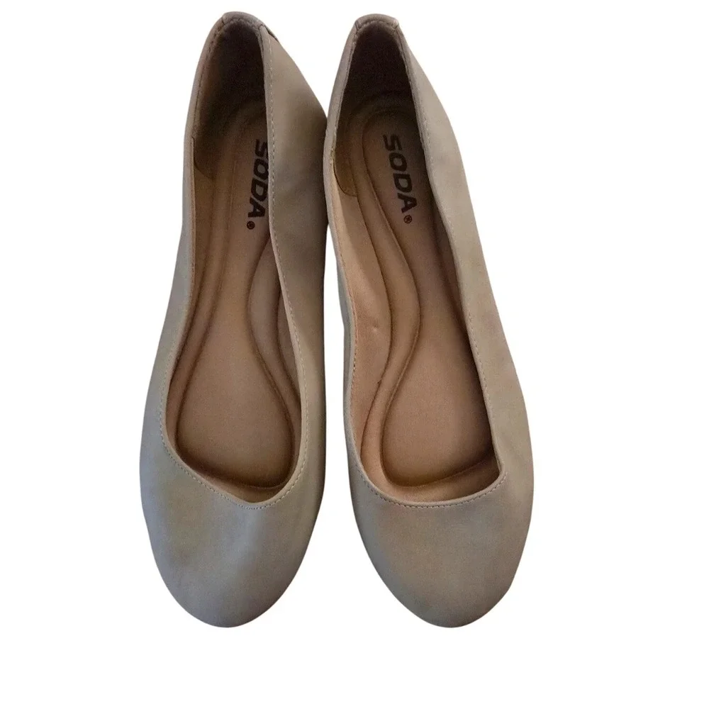 Soda Womens Ballet Flats Beige Round Toe Slip On Comfort Shoes Size 9